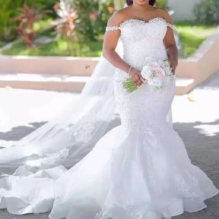 Abito da sposa a sirena con spalle scoperte taglie forti personalizzato Abito da sposa africano in tulle di pizzo estivo