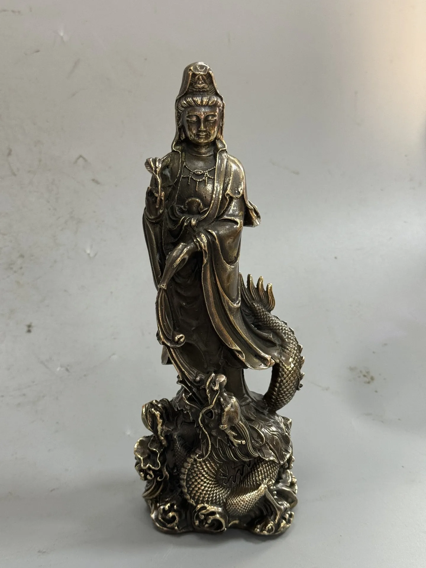 

bronze statue Pure copper antique imperial dragon Guanyin, Weighing approximately 20cm/30cm high