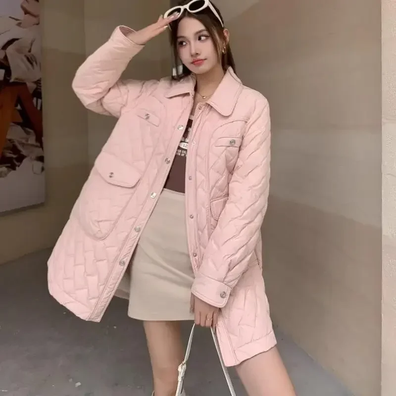 Autumn and Winter Fashion New Women's Down Jacket Commuting Diamond Grid Lapel Slim Fit Lightweight Jacket