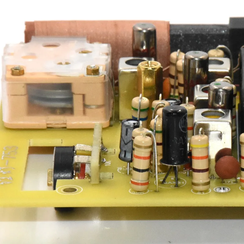 2P3 Radio Kit Red Light Version Germanium Tube School Training Self-Welding Nostalgic (Parts Do Not Include Enclosure)