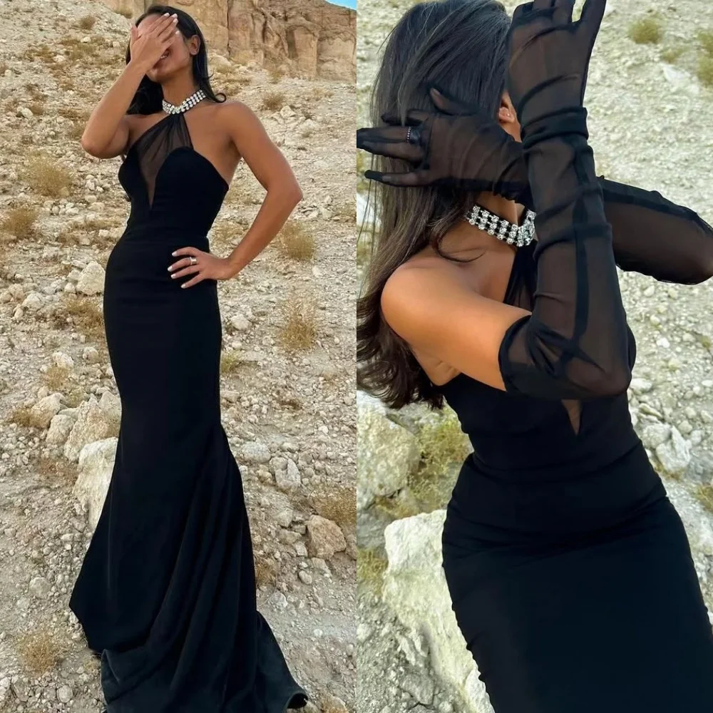 Customized Exquisite Mermaid Crystal Evening Dress Formal Sweep Train Celebrity Gown Modern Halter Black Jersey 2025 Party Dress