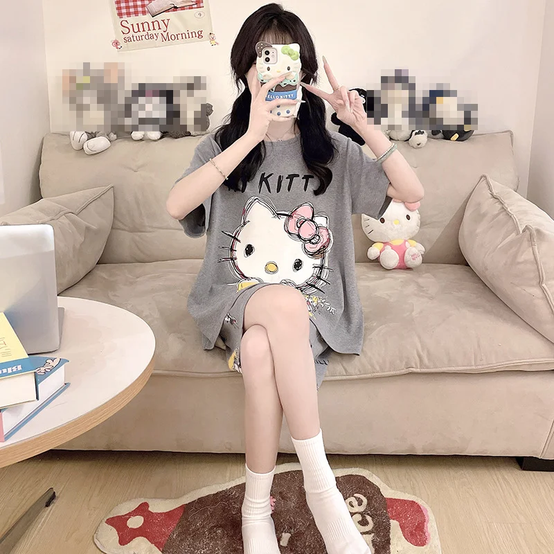 

Летний комплект пижамы из 2 предметов для женщин 2026: футболка и шорты с милым котенком, в корейском стиле, с мультяшным аниме-принтом, модная, мягкая и удобная домашняя одежда для студенток