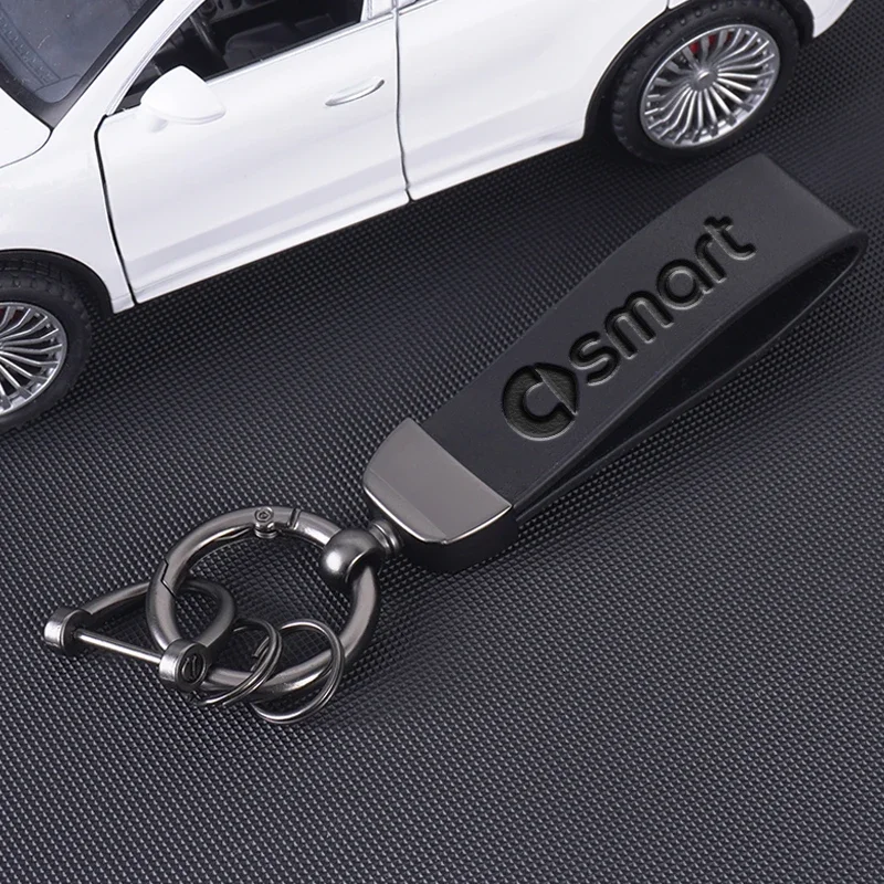 Car Key Organizer Leather Loop with 360° Swivel Ring Compatible with Smart Fortwo 452 451 454 Forfour 450 453 Coupe