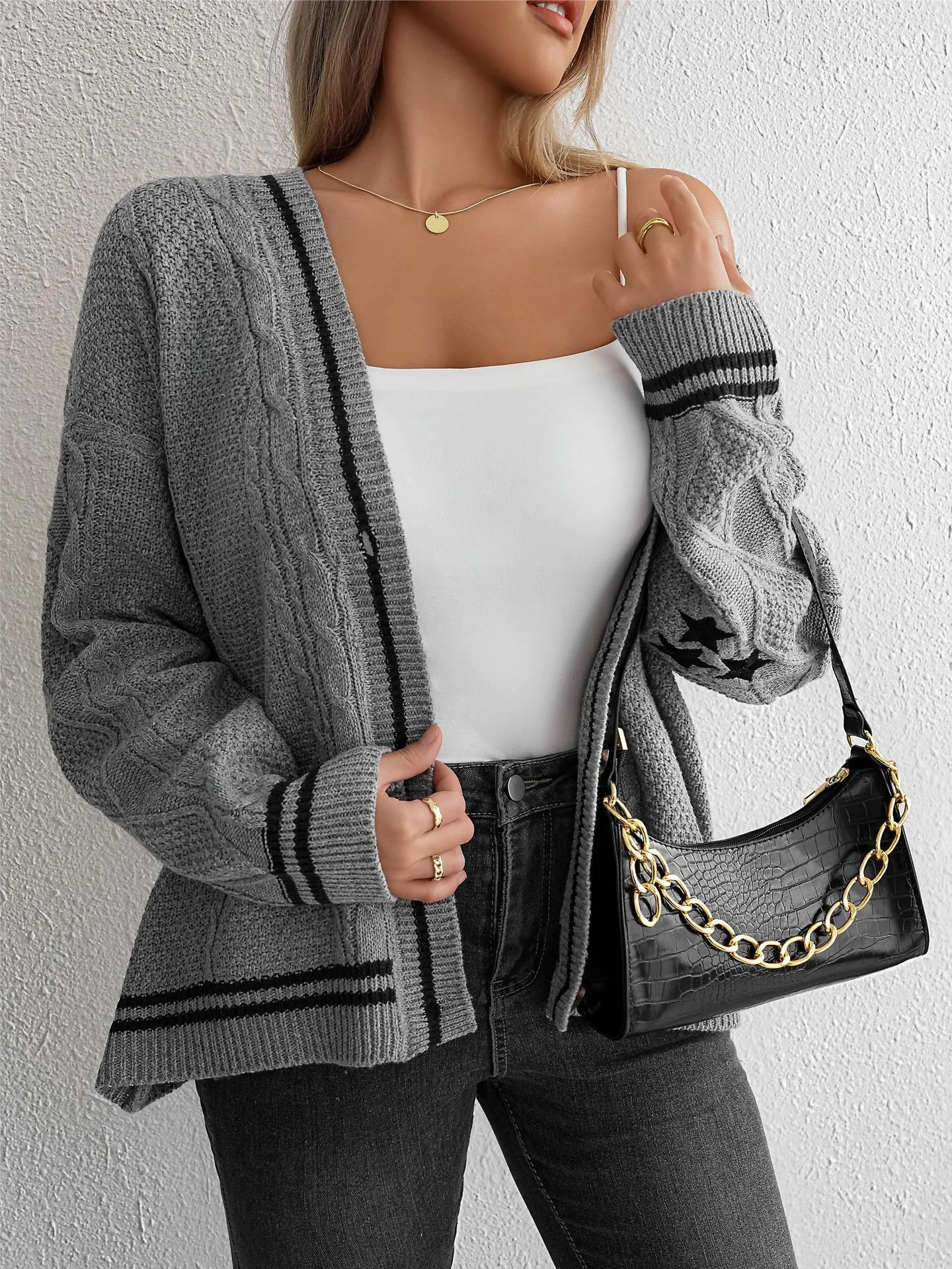 Giacca monopetto beige lavorata a maglia da donna Maglioni larghi con stella ricamata vintage singola Cardigan con petto Top a maniche lunghe