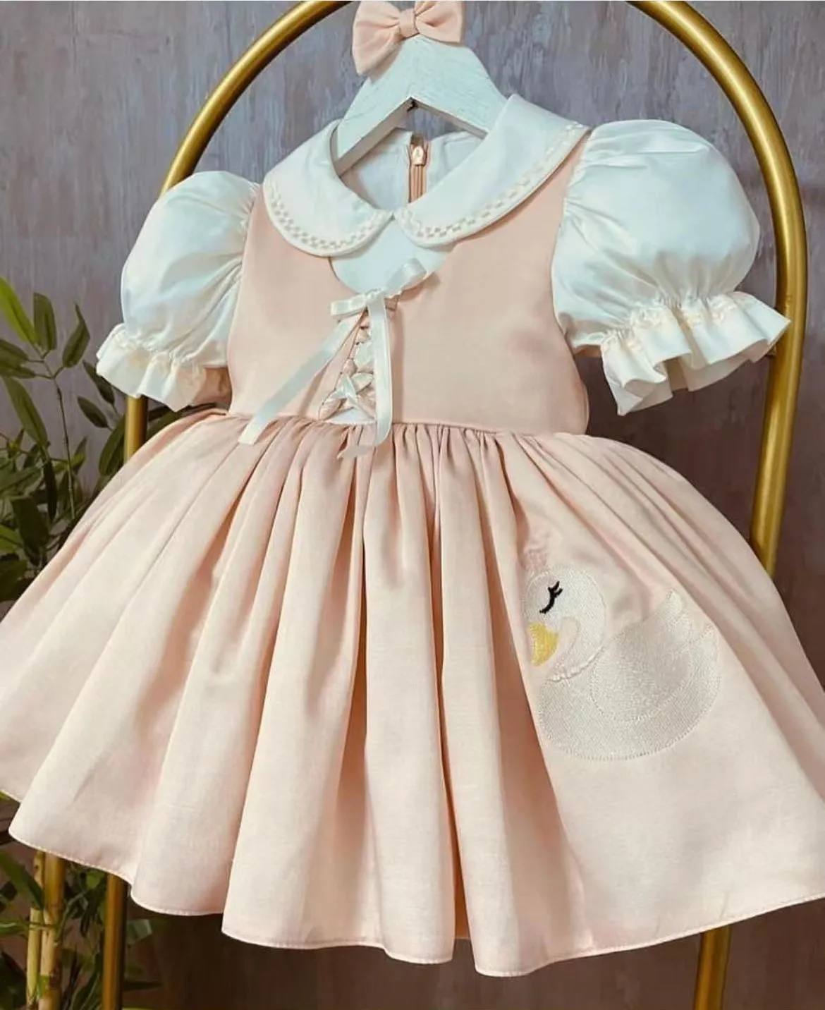 

0-12Y Baby Girl Summer Pink Swan Embroidery Vintage Princess Ball Gown Dress for Party Eid Birthday Usual Photograph B374