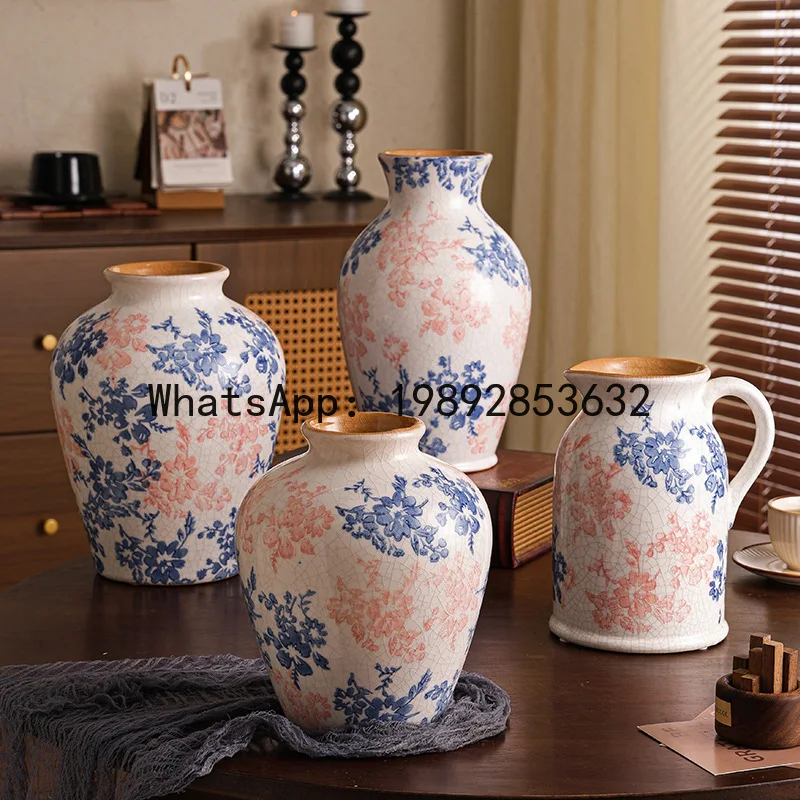

Blue and White Porcelain Ceramic Vase Chinese-style Retro Handcrafted Ceramic Bottle Flower Vase Terrarium Home Decoration