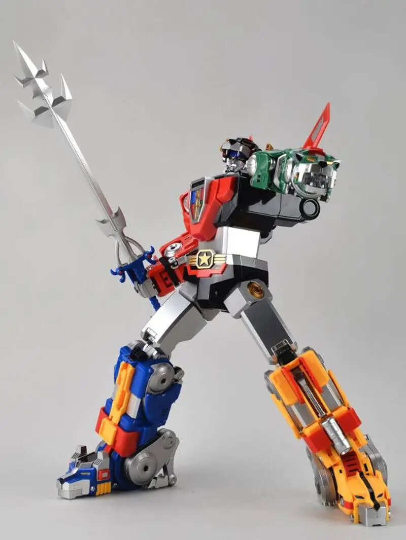 New Transform Metal Club MuscleBear Voltron Beast King Golion Action Figure In Stock