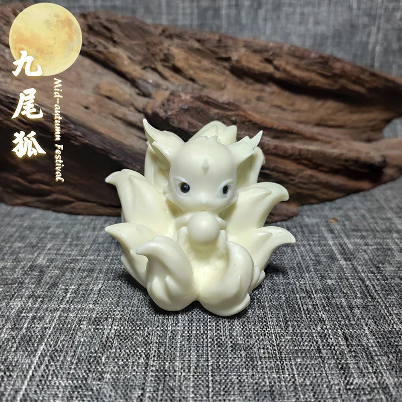 

Ivory Nut Nine Tail Fox Hand Pieces Carry-on Car Small Ornaments Attracting Male Small Cute Pet Small Fox Craft Small Pieces