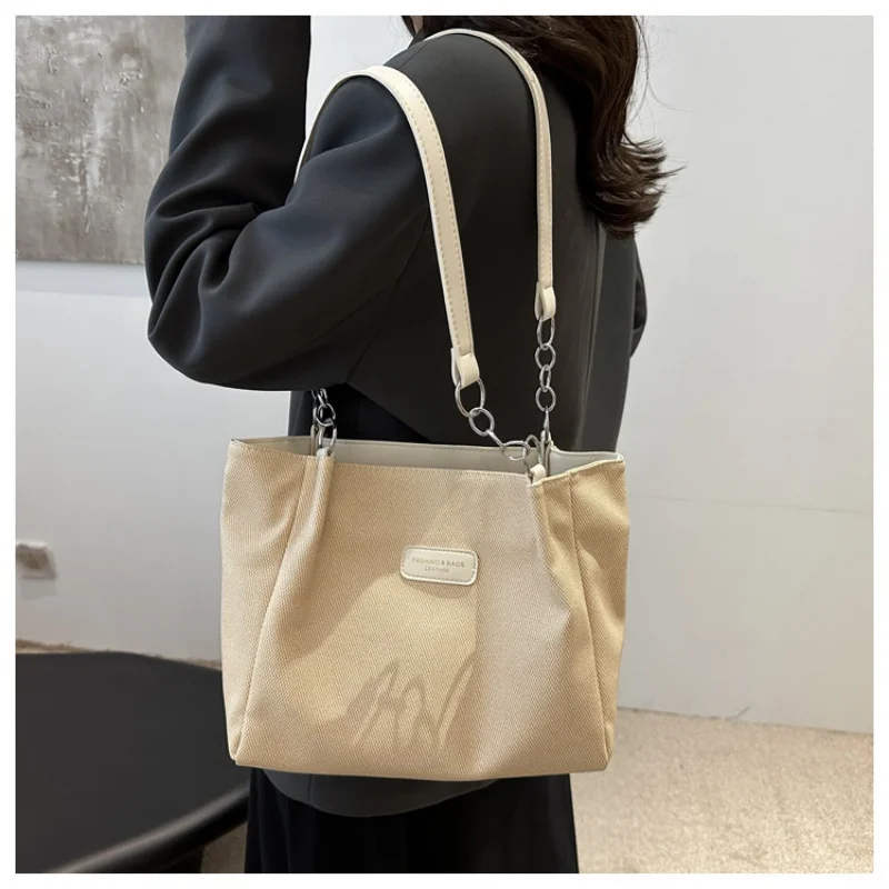 حقيبة حمل ذات سعة كبيرة بلون سادة، حقيبة نسائية بكتف واحد، حقيبة ركاب بسيطة