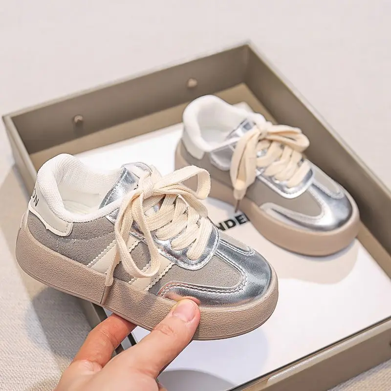 

2026 Spring Autumn New Girls Trendy Sneakers Kids Casual Sports Shoes Soft Sole Lightweight Anti Slip Footwear