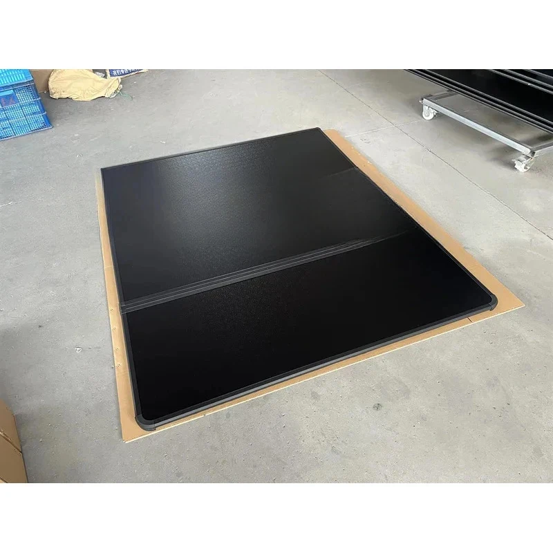 

Factory Hot SaleHigh Quality Hard Tri-Fold Pickup Tonneau Cover Cargo Bed Lid