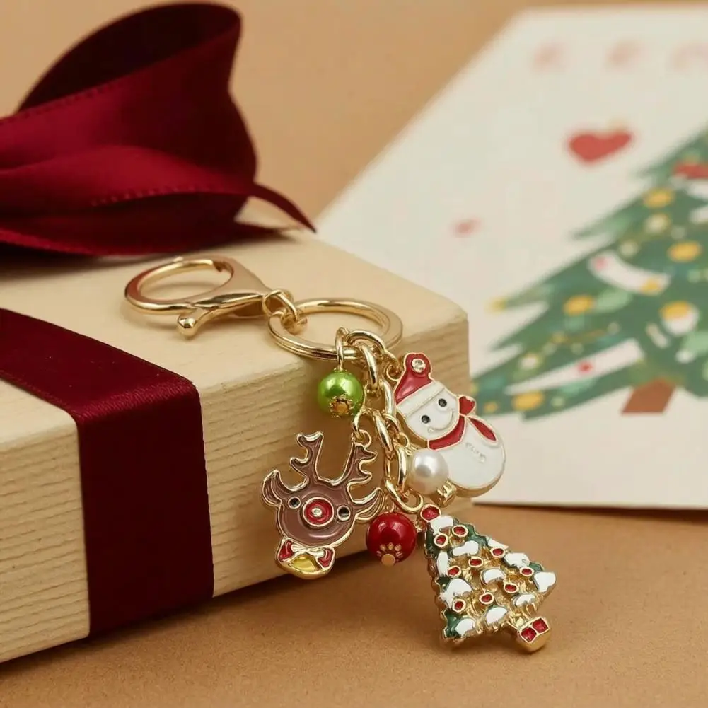 Metal Keyring Christmas Santa Oil Dripping Keychain Enamel Snowman Reindeer Pendant Festive Tree Keyring Charm for Handbags