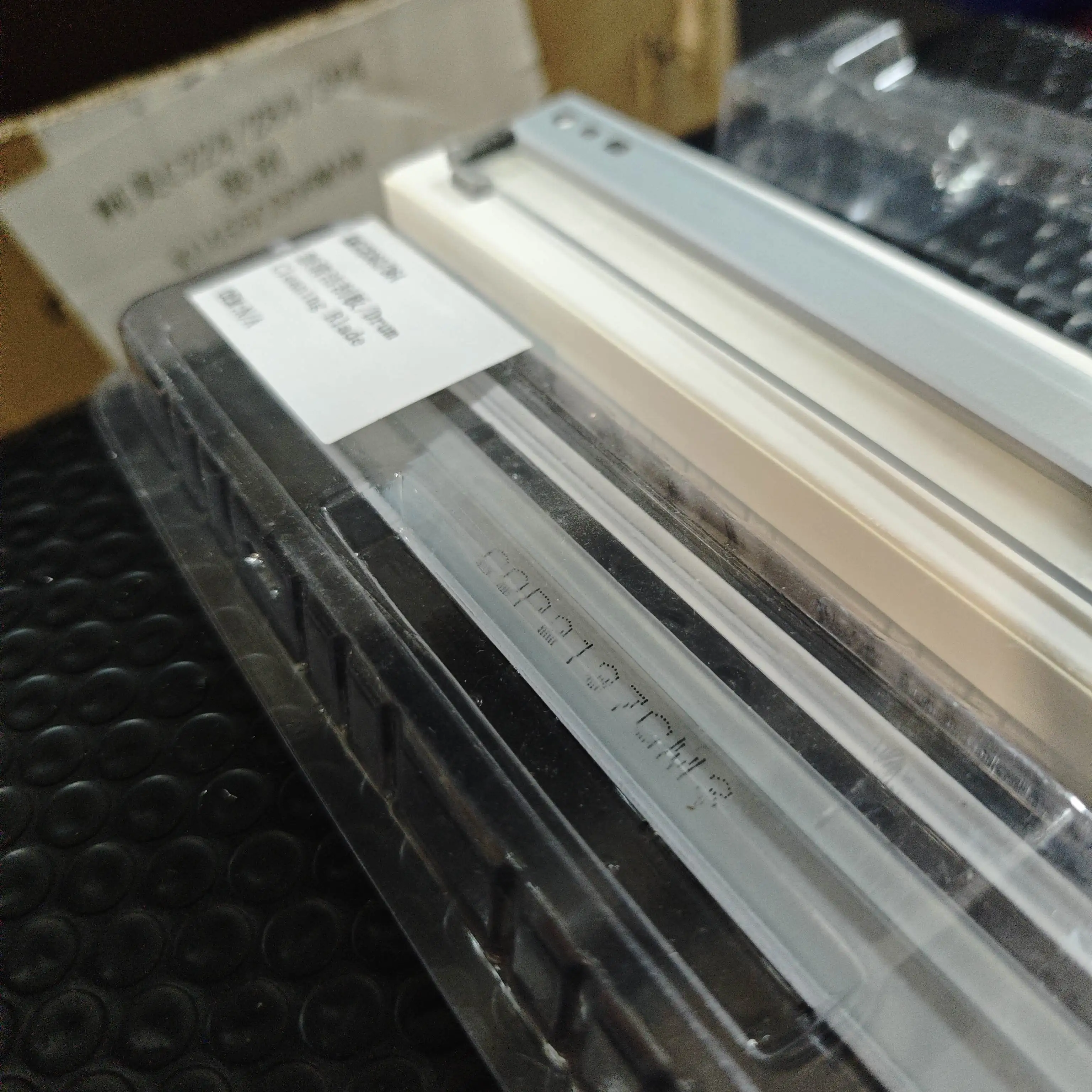 

10шт. Лезвие для чистки барабана DR512 для Konica C224 C284 C226 C256 C266 C227 C287 C258 C308 C368 C454 C554 C364 C458 C558 C658