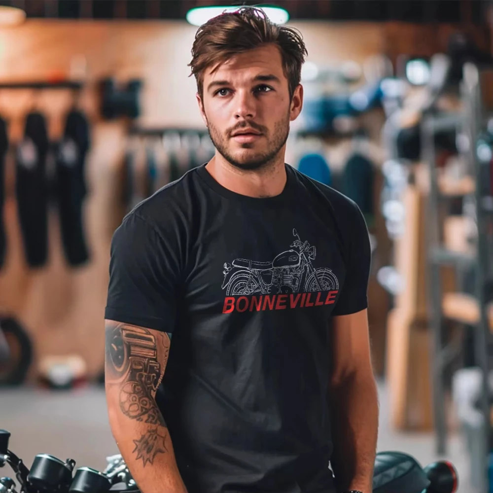 

2025 Summer Cotton Round Neck Short Sleeves for Men Women Triumph Bonneville 2001-2017 T-Shirt for Vintage Motorcycle Enthusiast