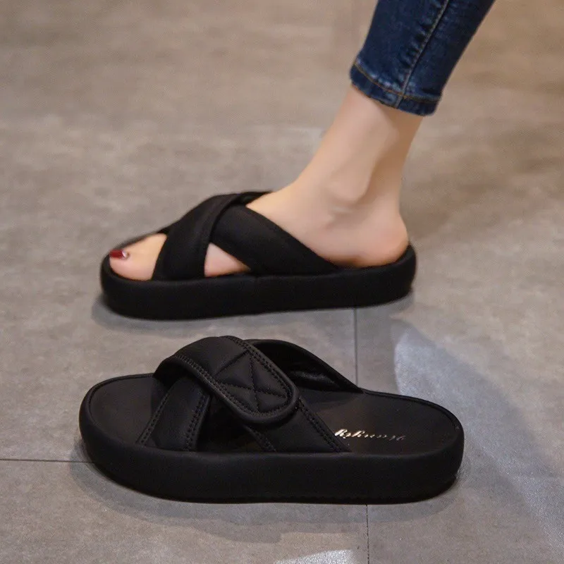 2024 New Summer Women Beach Outside Platform Slippers Med Heel Casual Hook Loop  Non-slip Outdoor Slide Shoe