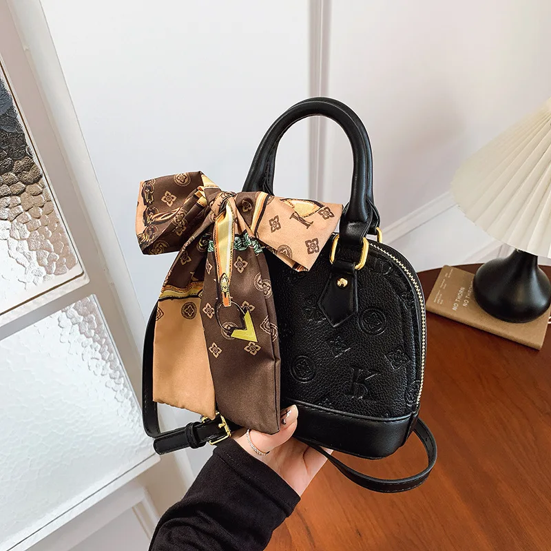 

2025 Fall Winter Shoulder Bag, Fashion Crossbody Purse for Women, Minimalist Day-to-Night Tote, Textured Sling Bag, Casual