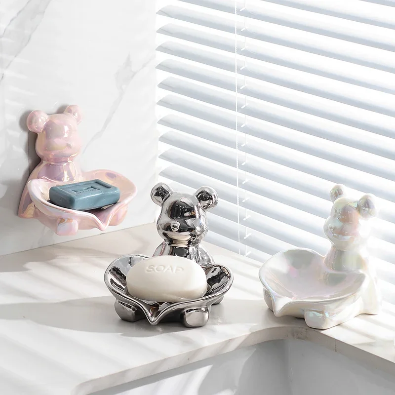 

Creative non perforated drain rack soap box soap holder light luxury style teddy bear wall mounted soap dish washbasin bathroom