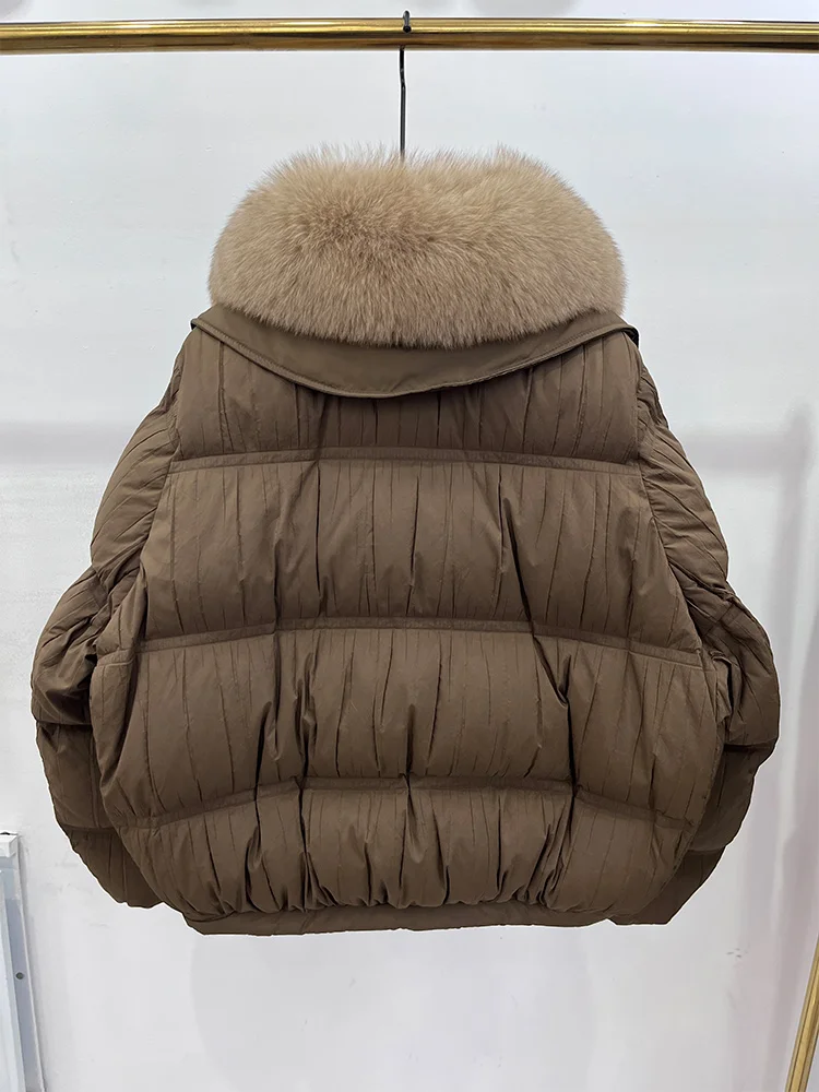 2025年冬暖かい女性用天然グースダウンジャケット、本物のキツネの毛皮の襟付きパファージャケット、厚手の女性用アウターコート、ホットセール