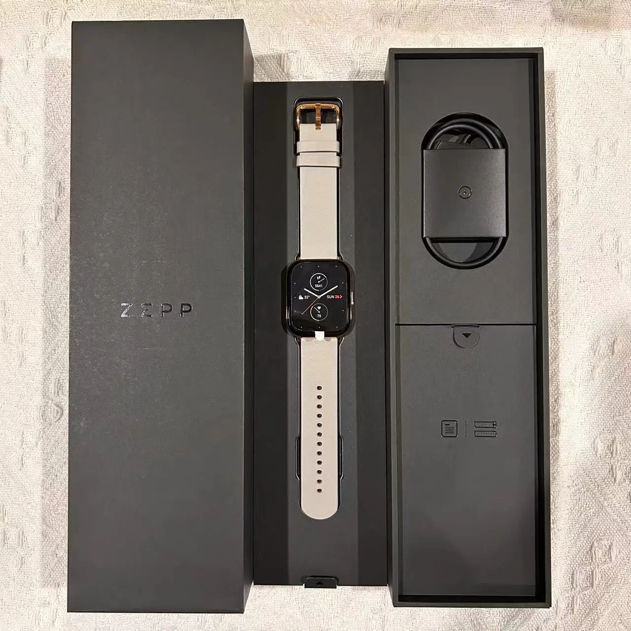 Amazfit Zepp E Brand New Smartwatch 1.65inches AMOLED 5 ATM Waterproof Blood Oxygen Heart Rate Stress Monitor Sports Watch