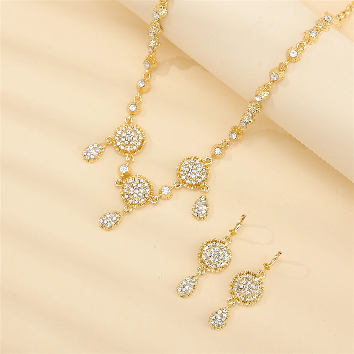 1 Set of Palace-Style Ladies' Necklace & Earring Jewelry, Arabic-Style Ladies' Wedding & Banquet Jewelry image 5