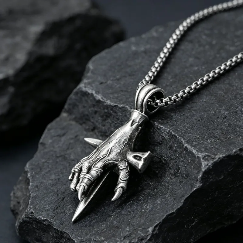 The Retro Necklace of The Cross That Seals The Devil's Hand The Holiday Props and Jewelry Worn on Halloween in Europe Regions