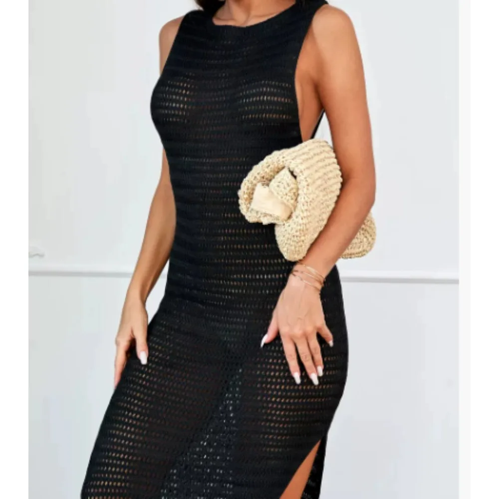 

Solid-color Hollowed-out Knitted Summer Sexy Hot Girl Slit Unique Long Dress