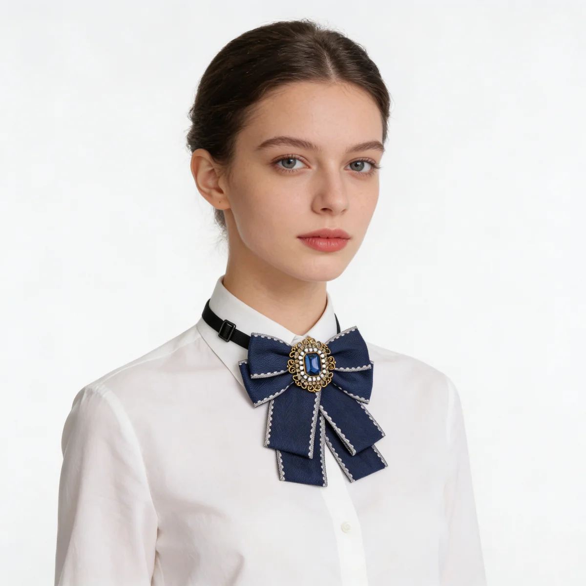 Vintage Fabric Retro Rhinestone Bowtie Black Crystal Badge British Style Shirt Jewelry Wedding Neck Ties for Women Accessories