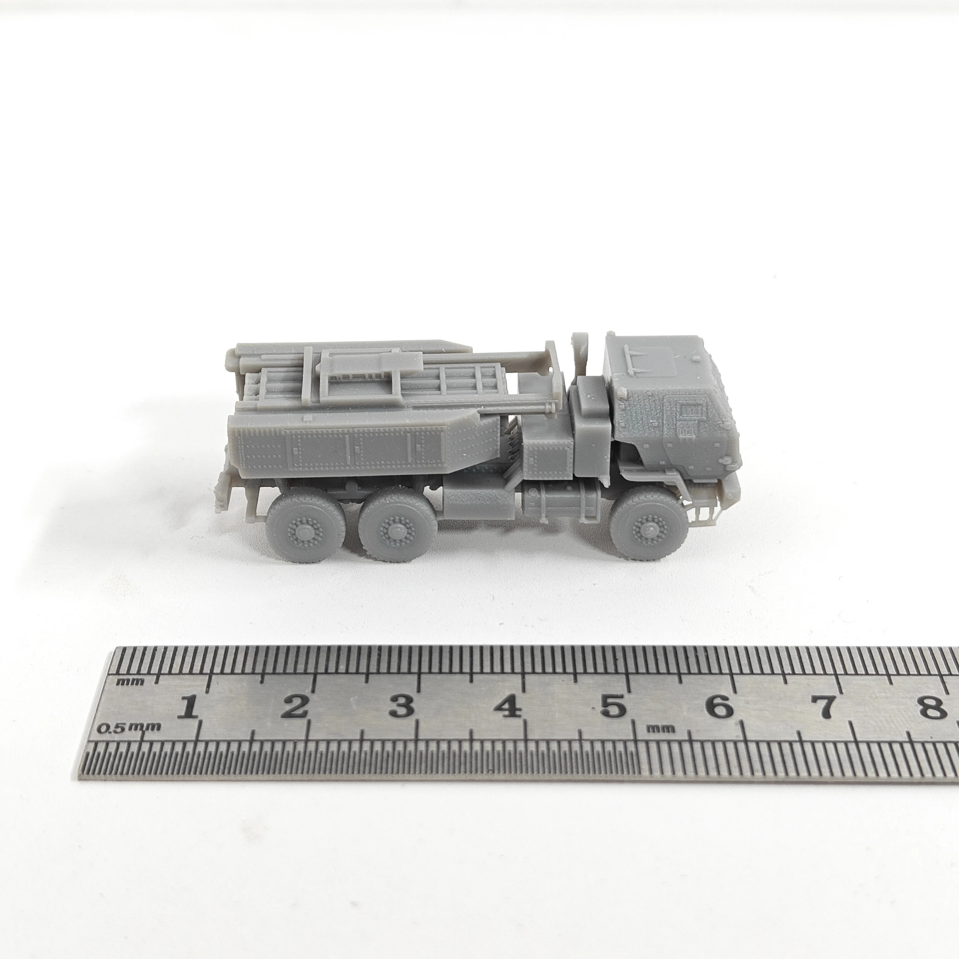 1/144 مقياس HIMARS M142 نظام المدفعية الصواريخ عالي الحركة أطقم منمذجة #2