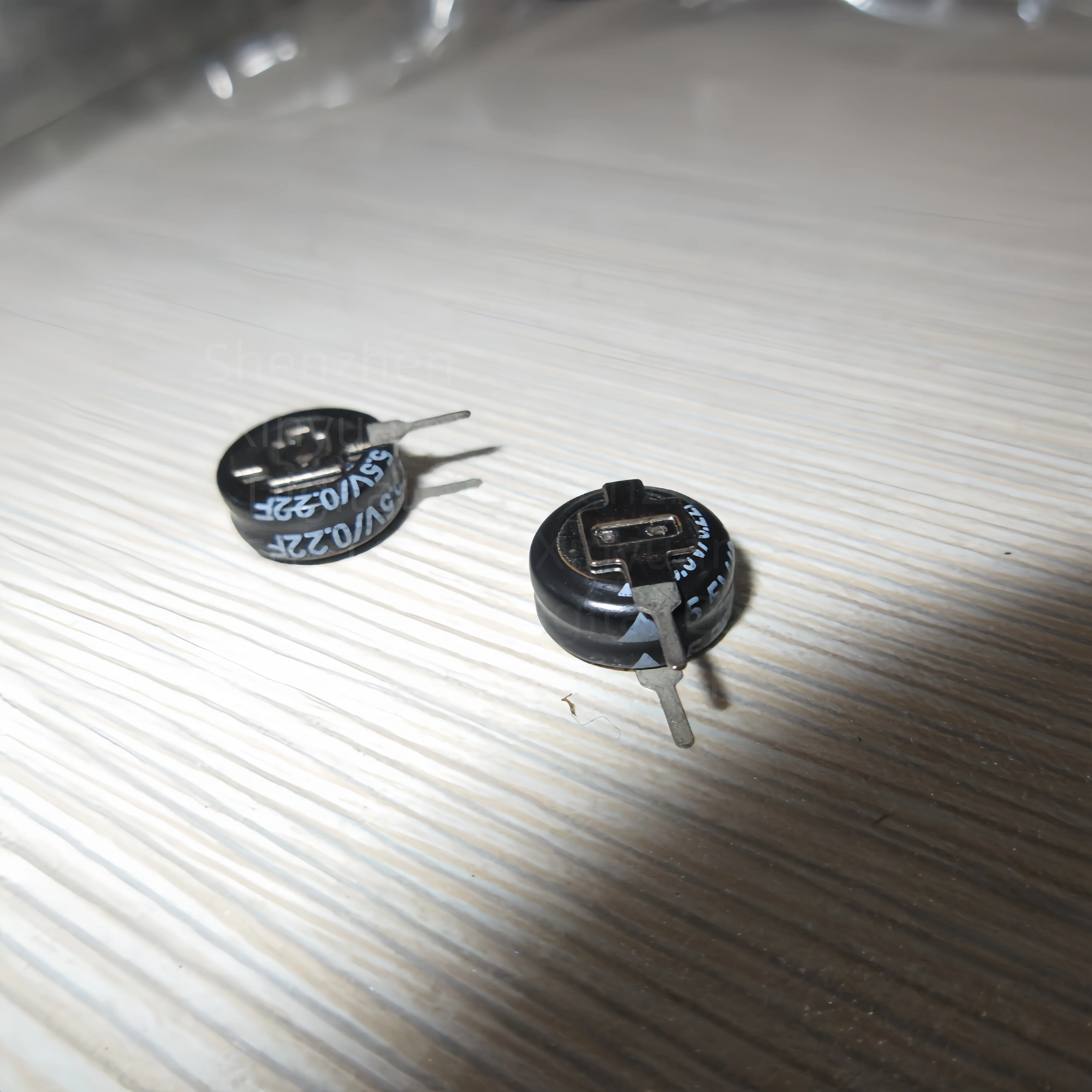 DIP package EECS0HD224V 5.5V0.22F double-layer supercapacitor 10mm/ 5mm /spacing 5MM