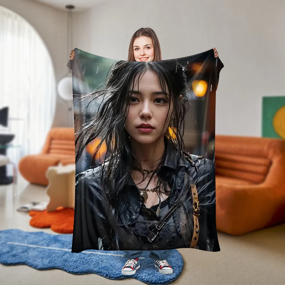 3D Customized Blanket Super Printed Flame Creative Beauty Super Soft Flange Face Suitable for Sofa or Bed Yoga Blanket