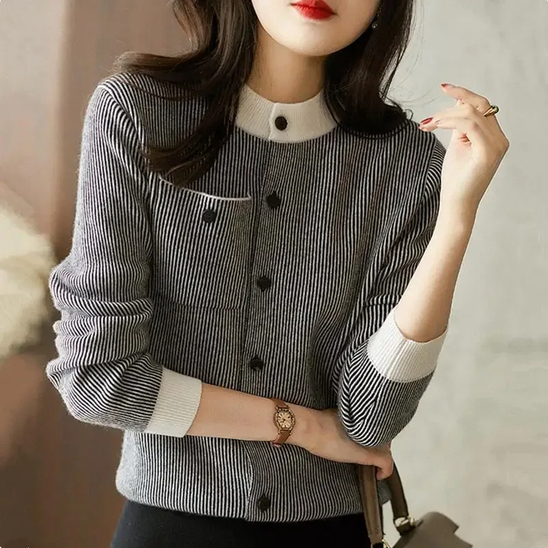 Mantel rajut bergaris-garis, busana kasual wanita musim gugur musim dingin wanita sweater kardigan Vintage lengan panjang leher O longgar