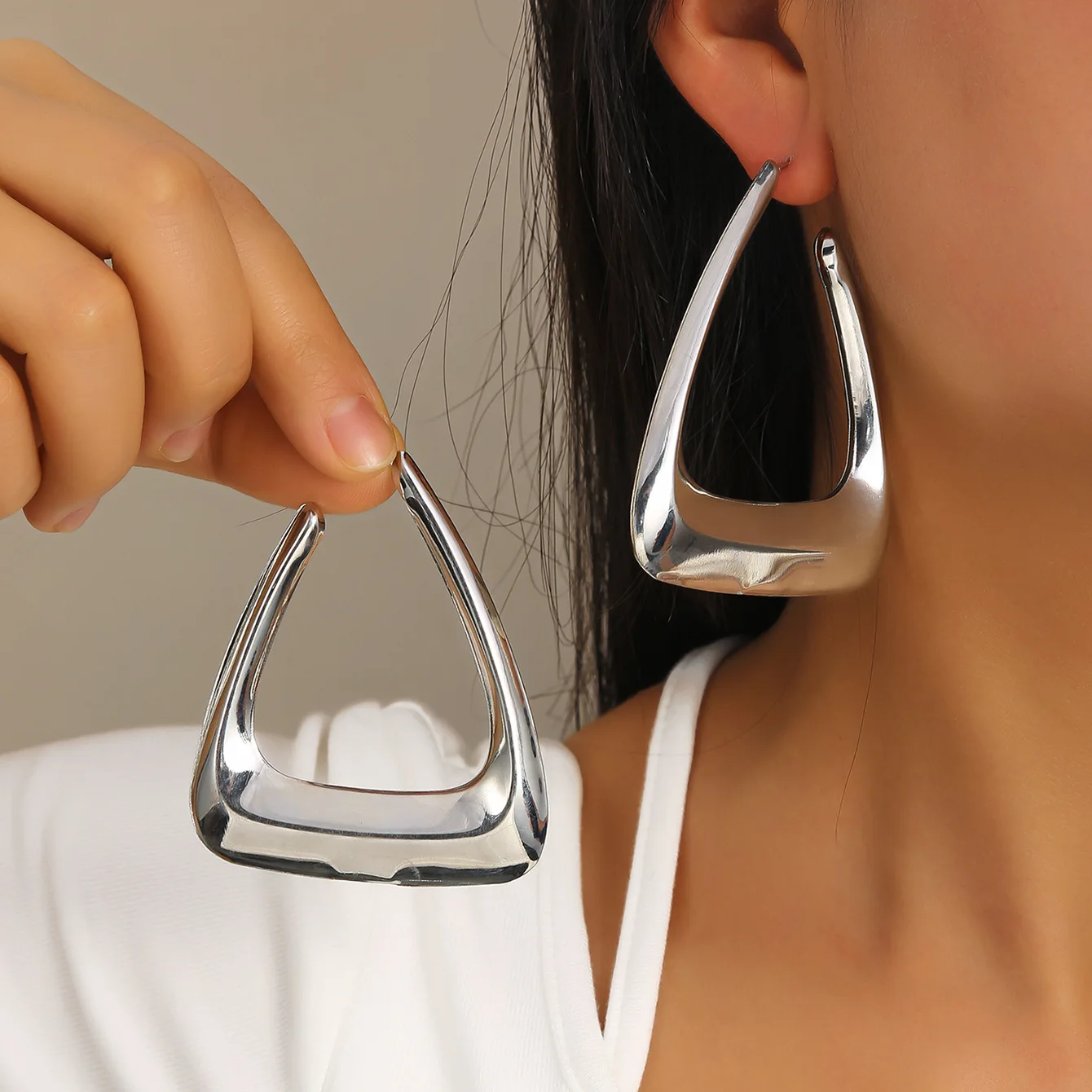 New Hot Sale Exaggerate Hip-Hop Punk Geometry Large Square Metal Earrings for Women Fashion Personalized Praty Jewerly GIfts