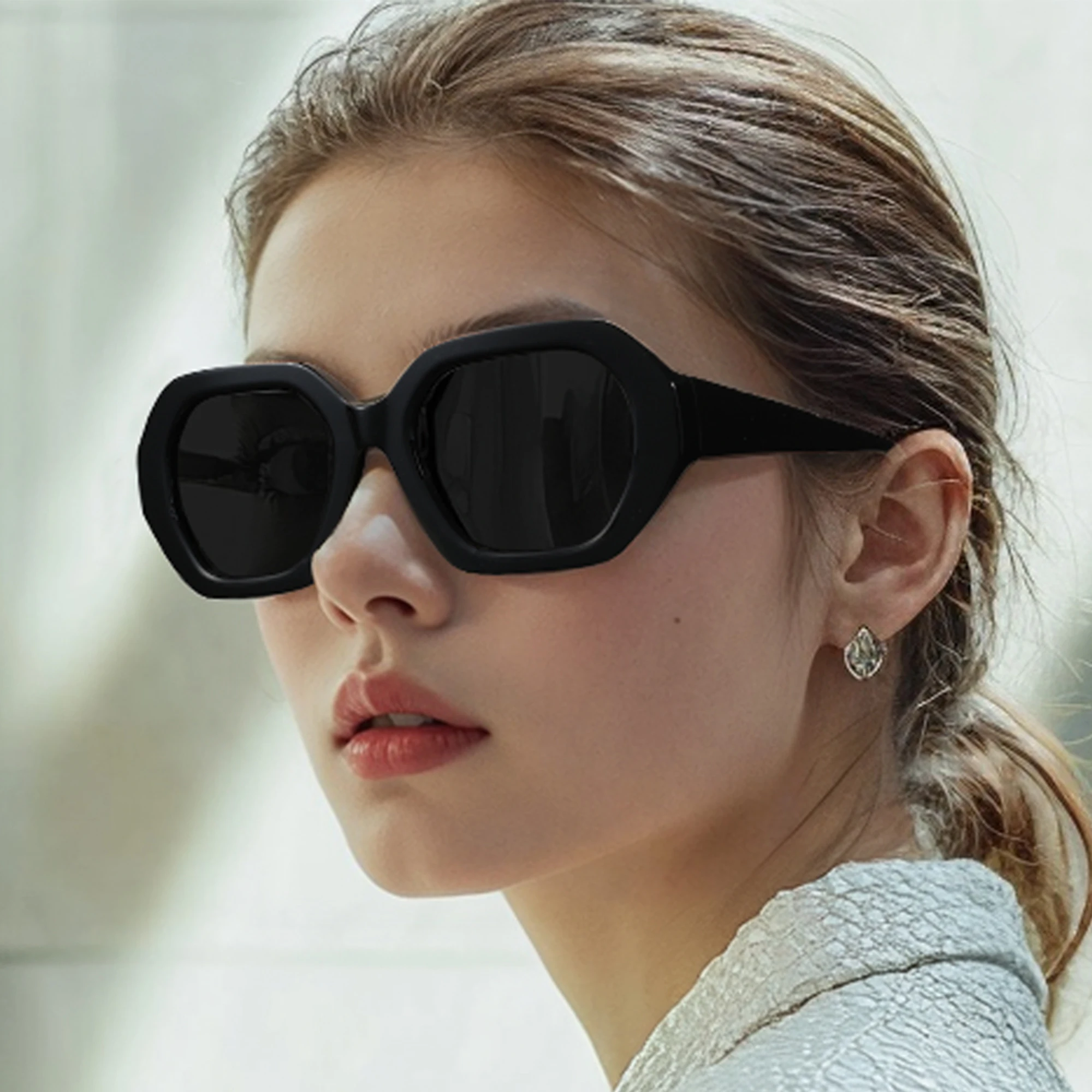 ZENOTTIC Butterfly-Shaped Polarized Sunglasses for Women Acetate UV400 Protection Fashion Square Sun Glasses Gift