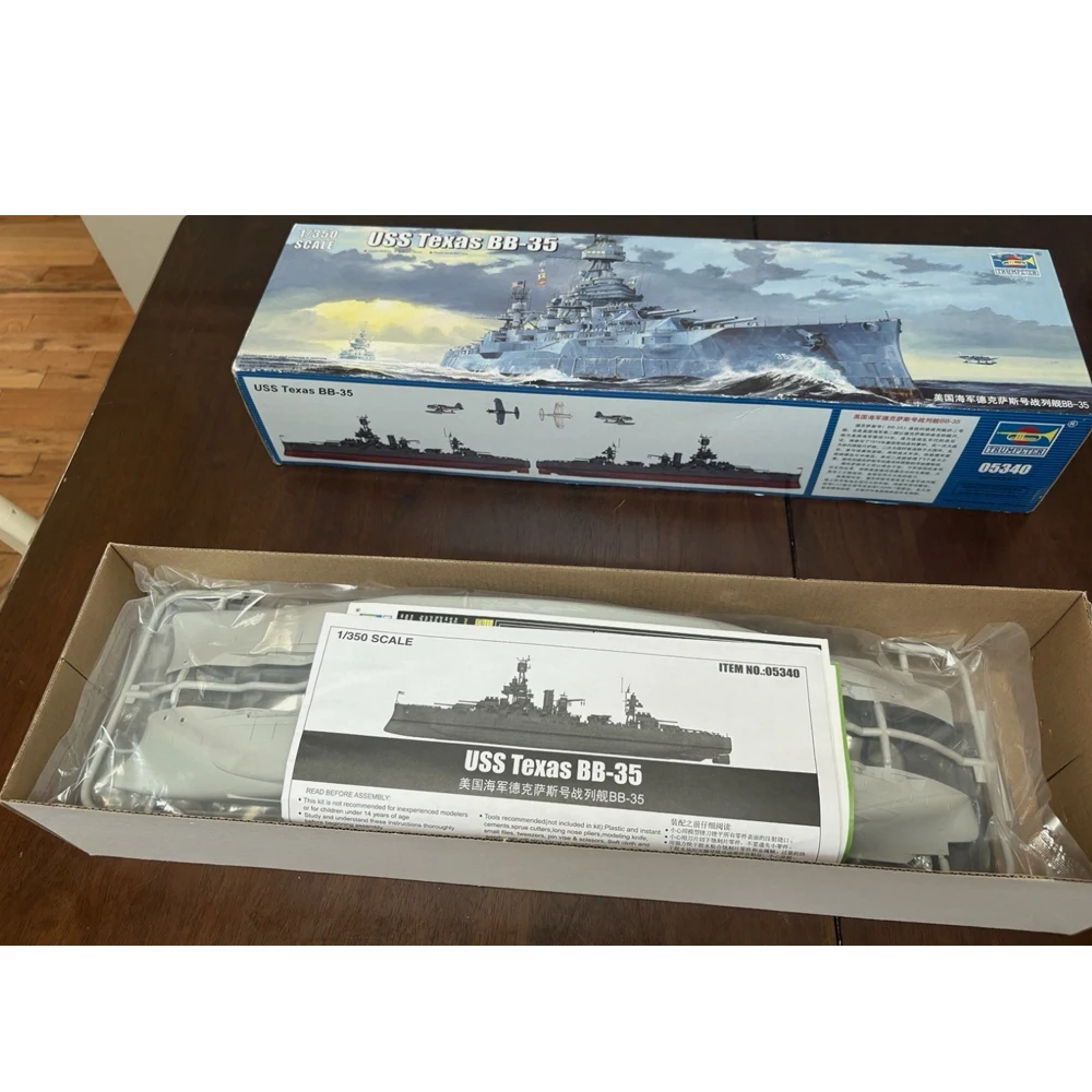 

Trumpeter 05340 1:350 Scale USS Texas Battleship BB-35 Military Ship Assembly Plastic Toy Handcraft Display Model Building Kit