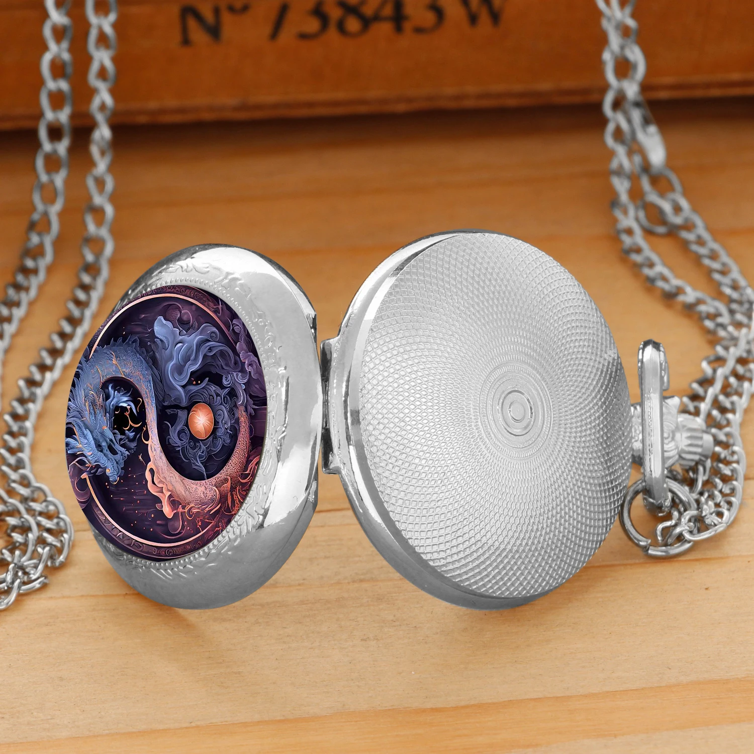 موضة الفضة الفولاذ المقاوم للصدأ Monn التنين Desgin ساعة جيب كوارتز قلادة النساء الرجال الاطفال مجوهرات سلسلة بدلاية على مدار الساعة هدية