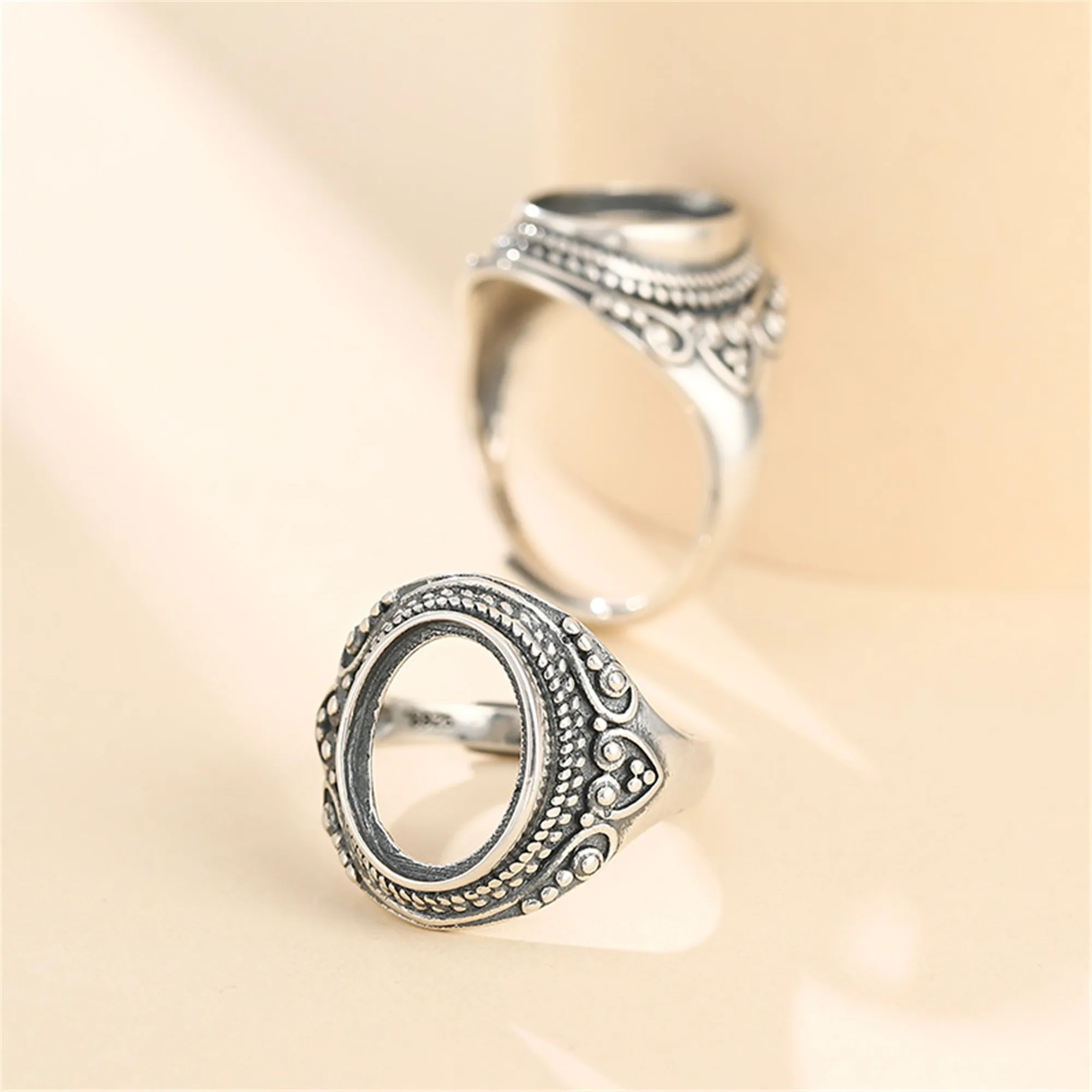 

Ring Setting for 10x14mm Oval Cabochons Thai Sterling Silver Adjustable Band Ring Base Ring Component SR0505