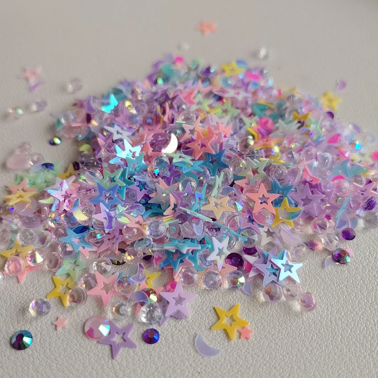 Glitter Sequin Mix Star Moon Loose Sequin With Diamond Rhinestones for Shaker Card Nail Art Scrapbook Decoration Makeup Confetti