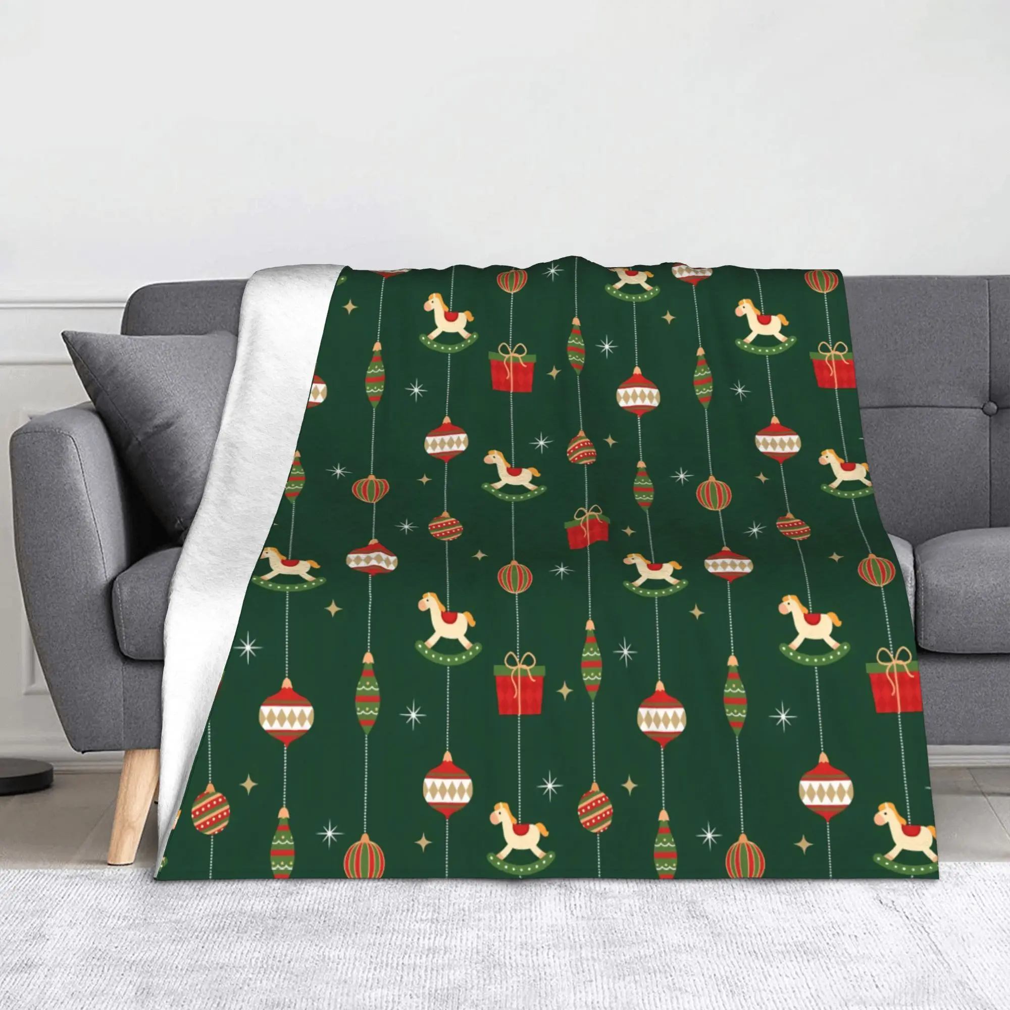 Christmas Xmas Cute Fleece Throw Blanket Winter Holiday Blanket for Bed Bedroom Super Soft Plush Thin Quilt