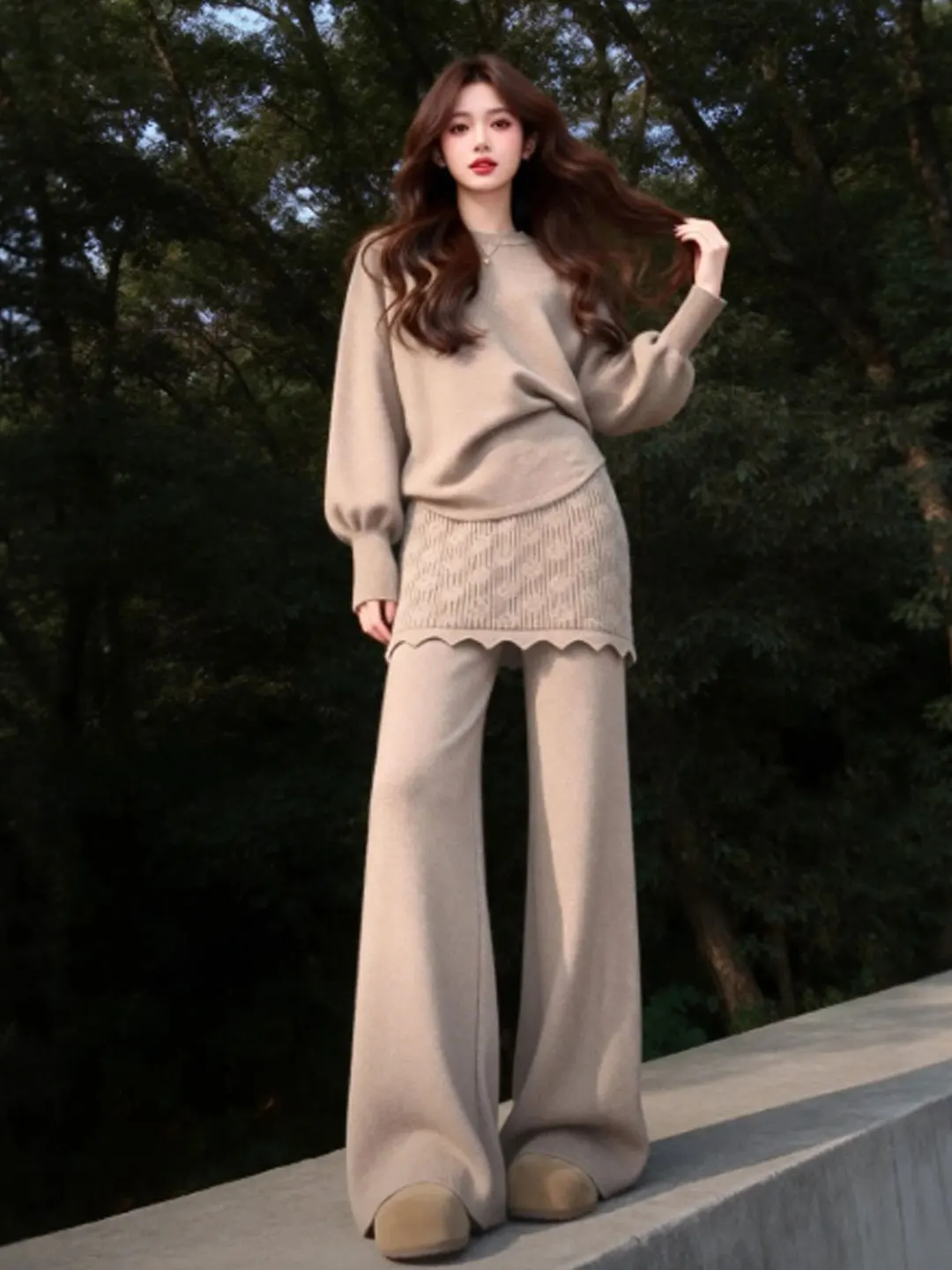 

Ретро-комплект: уникальный вязаный свитер и юбка. Элегантный готовый образ (OOTD) на весну 2026. Удобный комплект с длинным рукавом, круглым вырезом, из смесового хлопка.