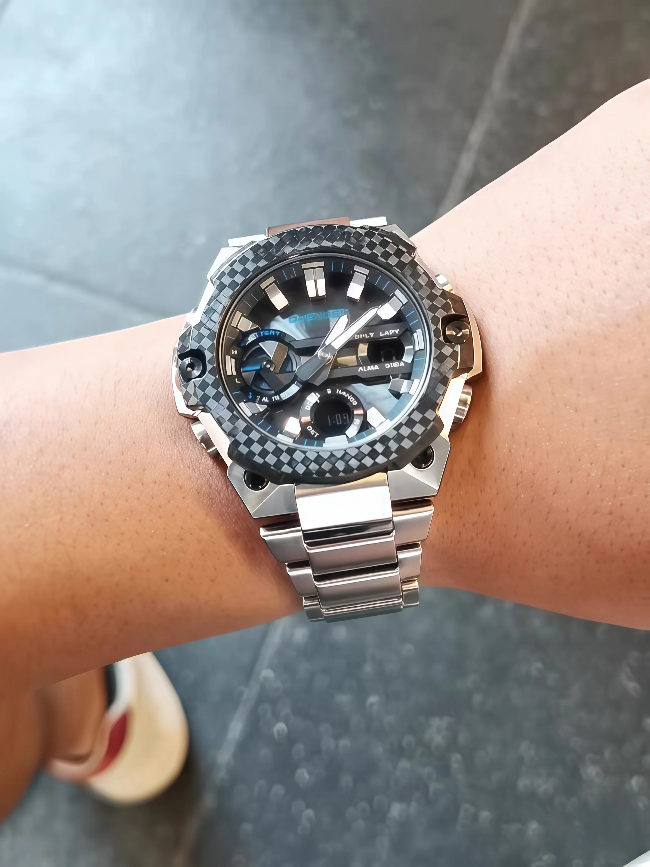 Sports men's and women's universal watch LED dual display world time full function oak series folding buckle large dial 7