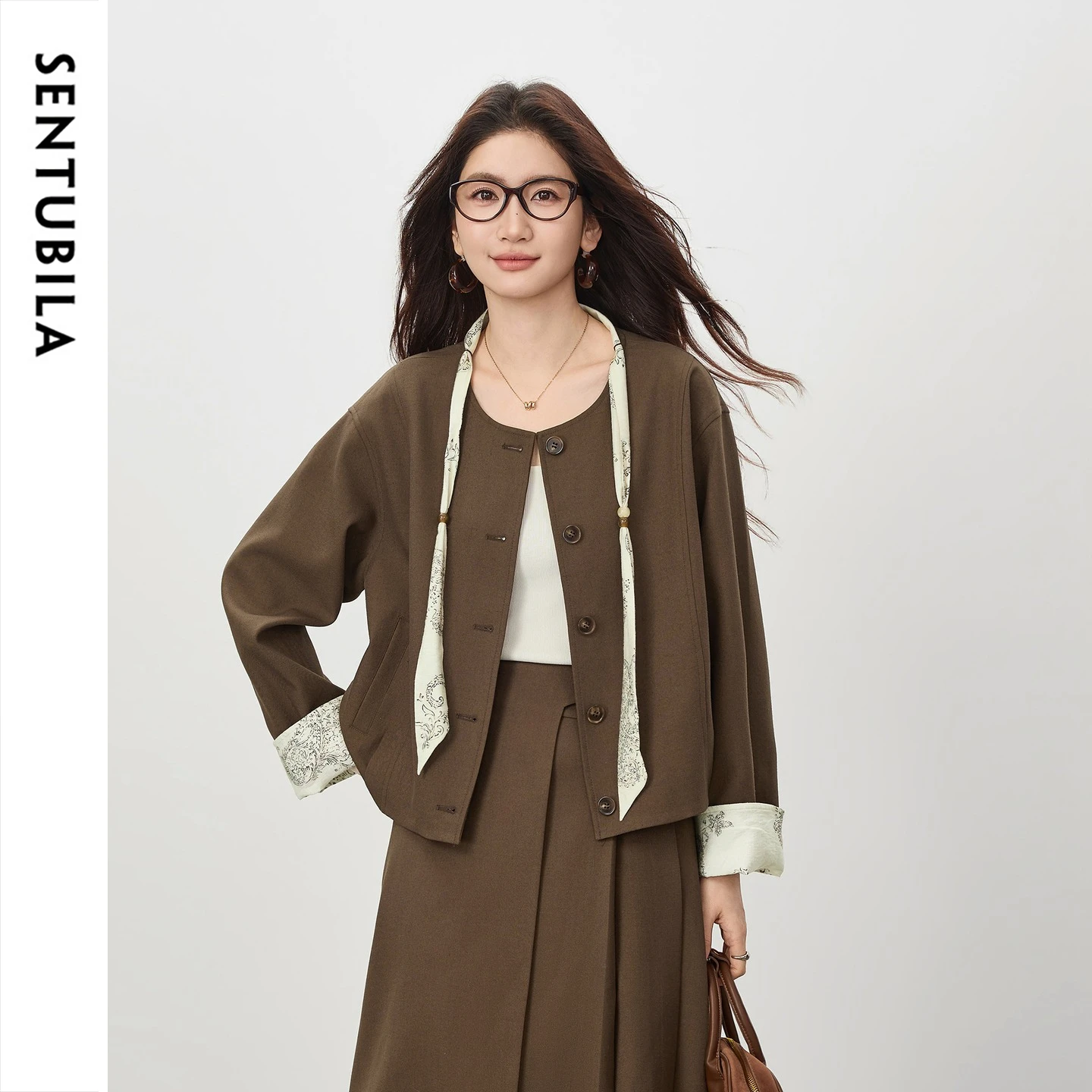 SENTUBILA Women Linen Blend Woven Short Jacket Ladies 2026 Fall Autumn Round Neck Loose Outerwear with Printed Scarf 161WB5005