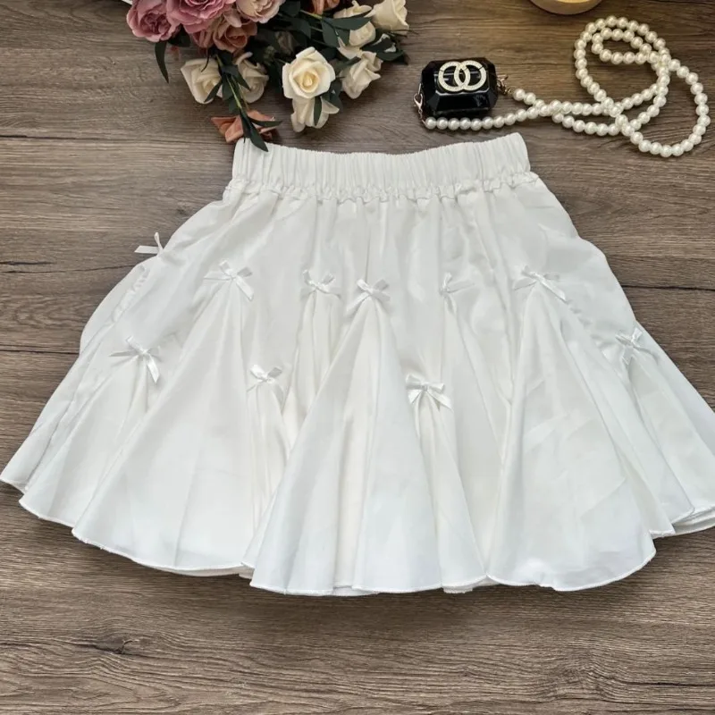 HOUZHOU-minifalda Kawaii Lolita para mujer, dobladillo Irregular, retazos con lazo, Linda Falda corta blanca de línea A, chica suave japonesa