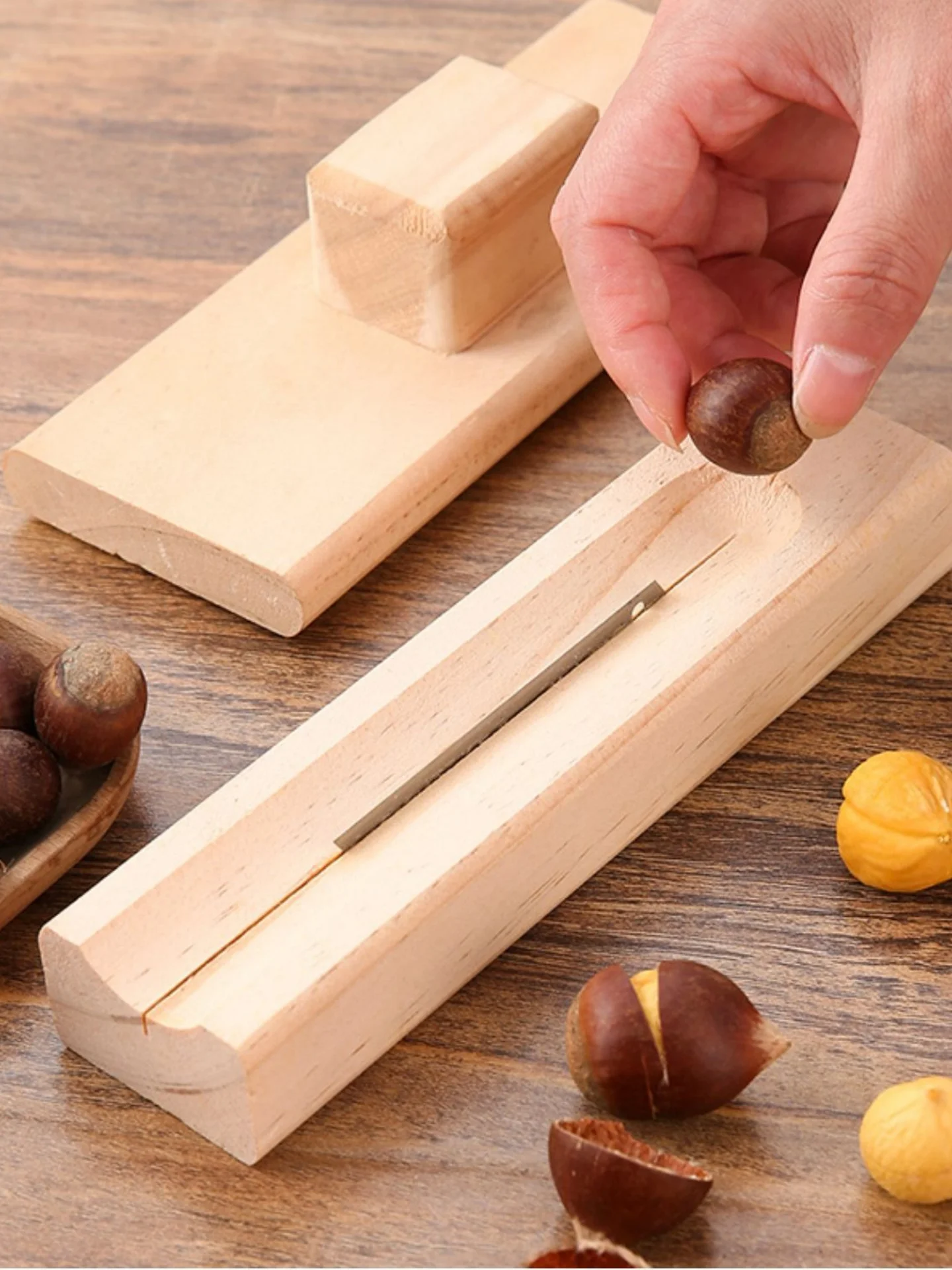 Herrenta Multifuncional de Ma para Abrir Castañas, para Pelar Semillas de Loto y Avellanas, Utensilios de Cocina, Remo...