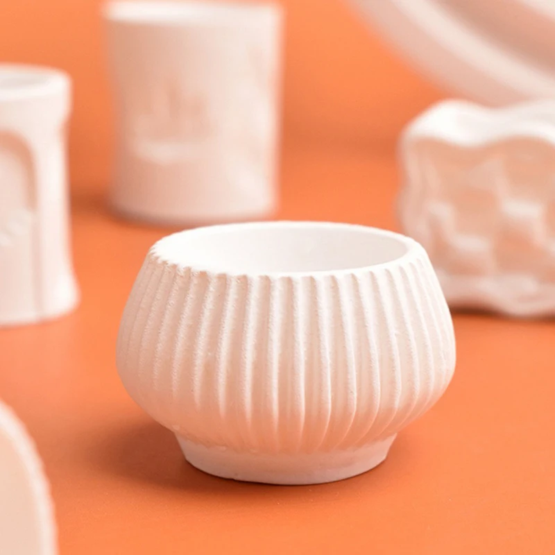 [JN] 10 pezzi vaso in miniatura per casa delle bambole mini simulazione geometria vaso set composizione floreale vasi per piante verdi modello