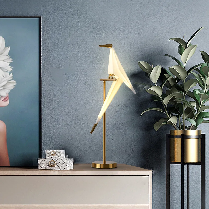 

Nordic Creative Bedside Lamp Modern Simple Study Bedroom Personalized Art Restaurant Bar Thousand Paper Cranes Bird Desk Lamp