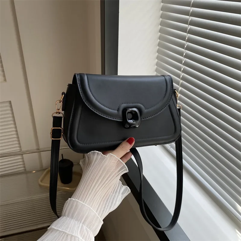 A Solid Color Western Style Shoulder Bag Popular Explosions Crossbody Shoulder Bag Diagonal Across Small Square Shoulder Bag