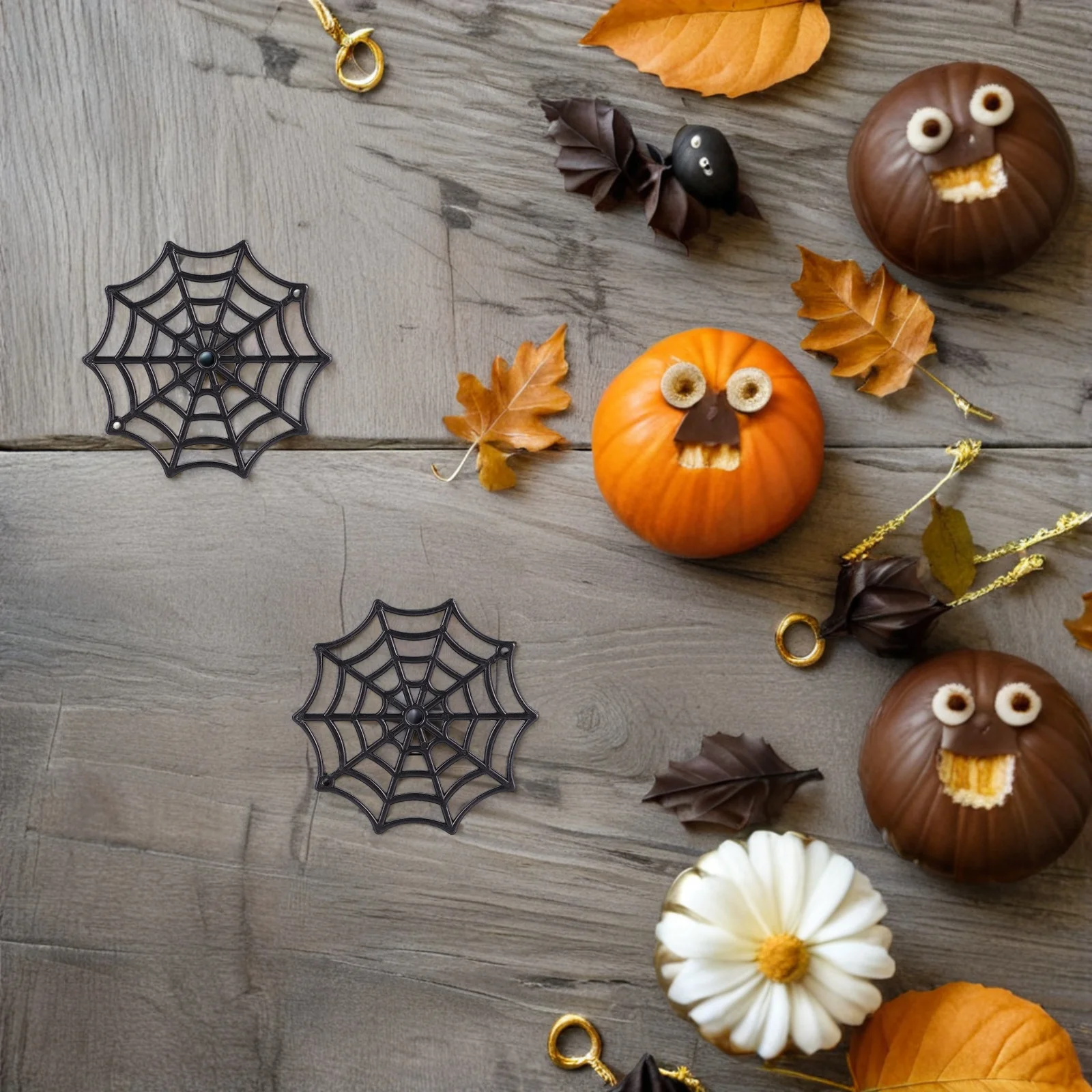 

50 Pcs Cobweb Accessories Cobwebs Decorations Halloween Spider Glow in The Dark