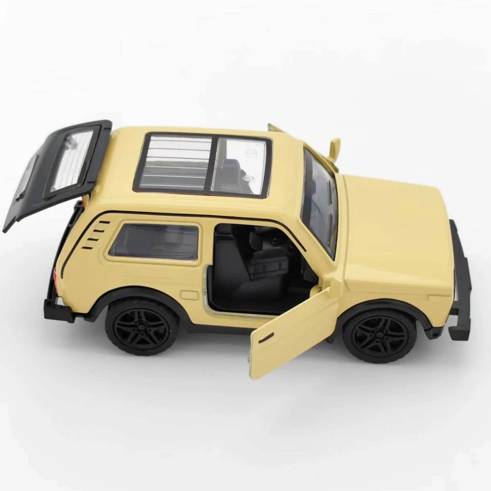 Simulation Alloy Model Children's Toy Car Warrior Open Door Car Men's Cake Decoration