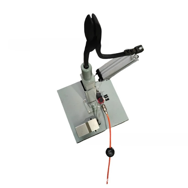 Small pneumatic shoe turning machine reverse shoe turning machine
