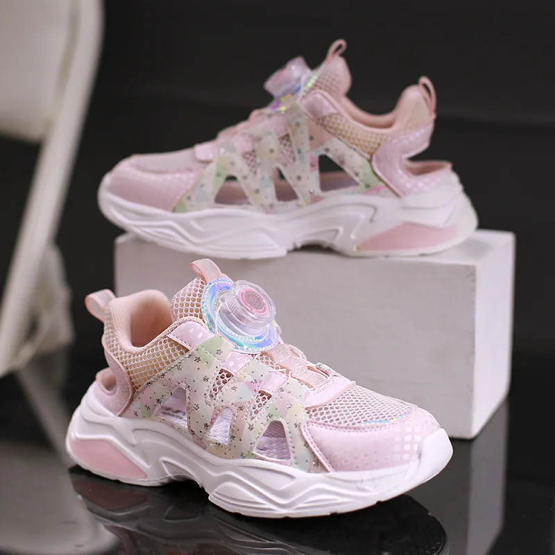 

Girls Sandals 2024 Summer New Style Medium and Big Children Casual Versatile Soft Bottom Anti-Slip Hollow Breathable Beach Shoes